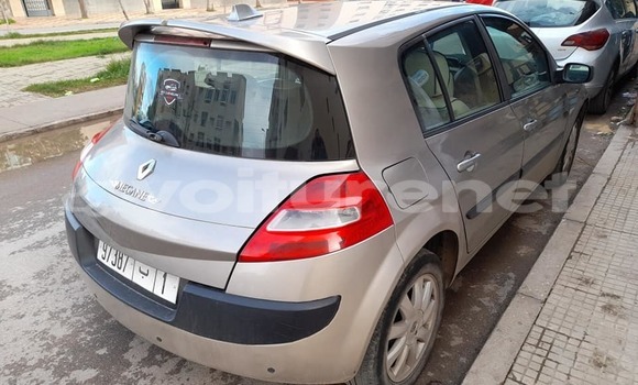 اشتري مستعمل Renault Megane Brown سيارة في ad-Dar-al-Bayda في Casablanca اشتري مستعمل Renault Megane Brown سيارة في ad-Dar-al-Bayda في Casablanca