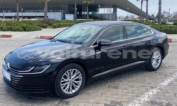 Acheter Occasion Voiture Volkswagen Arteon Noir à ad-Dar-al-Bayda, Casablanca Acheter Occasion Voiture Volkswagen Arteon Noir à ad-Dar-al-Bayda, Casablanca