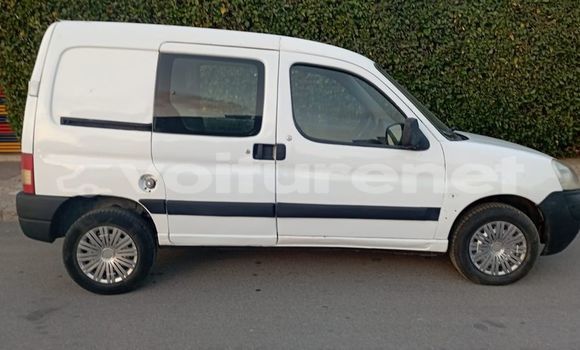 Acheter Occasion Voiture Citroen Berlingo Blanc à ad-Dar-al-Bayda, Casablanca